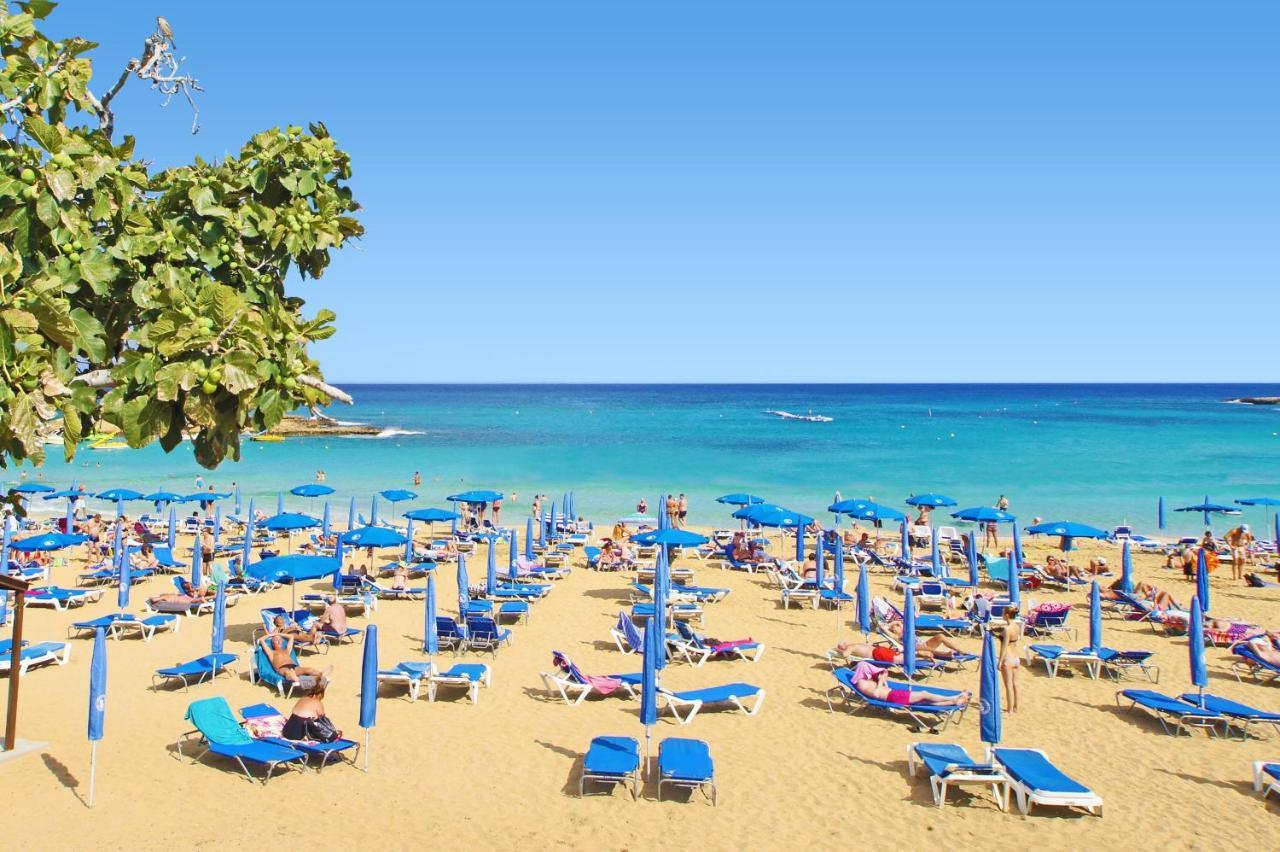 Diana - Coralli Beachfront Apartment Protaras Exterior photo