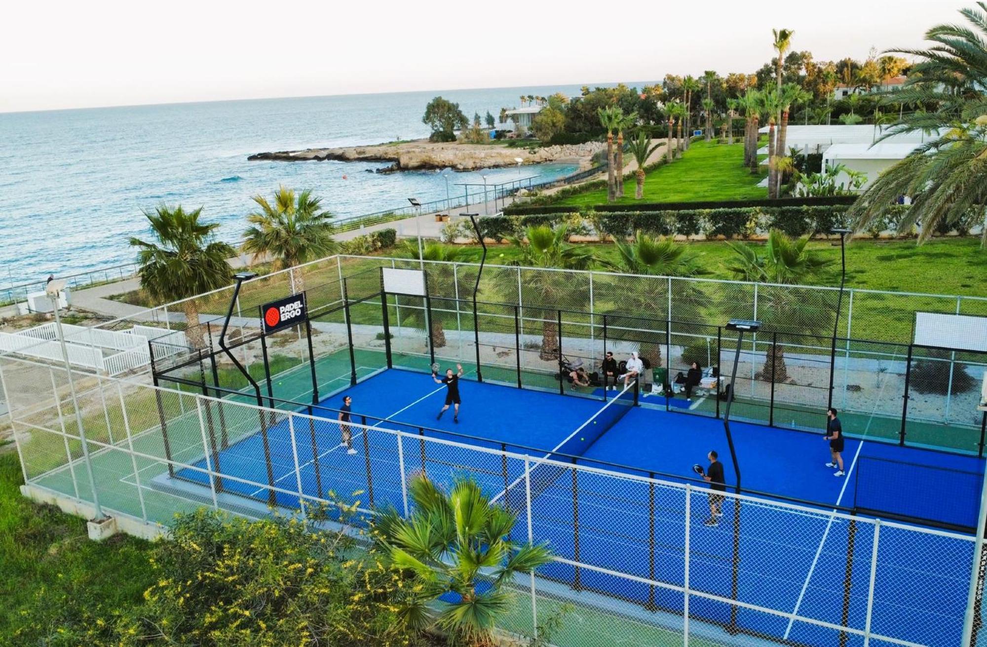 Diana - Coralli Beachfront Apartment Protaras Exterior photo